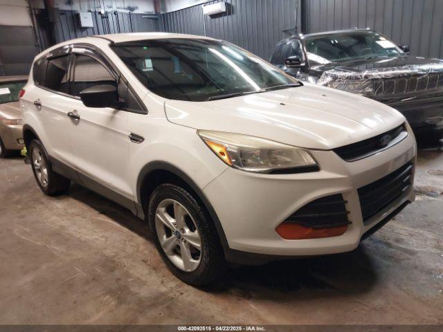  Salvage Ford Escape