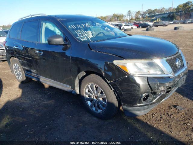 Salvage Nissan Pathfinder