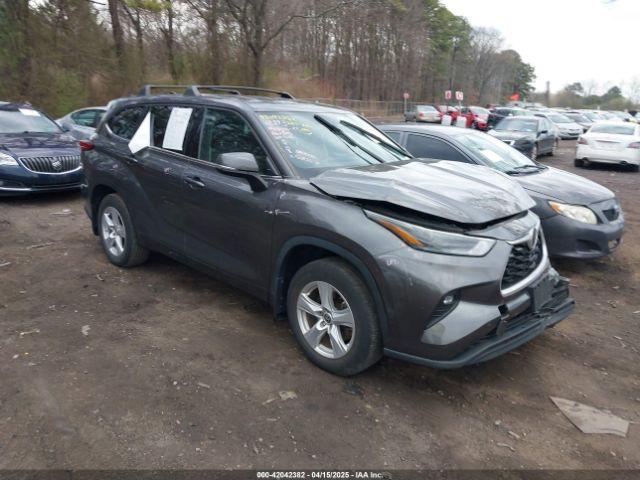  Salvage Toyota Highlander