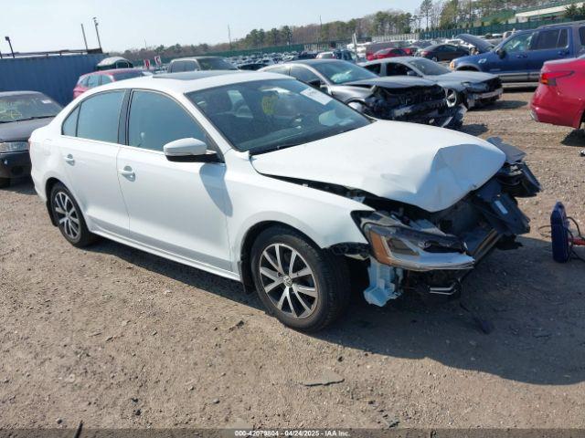  Salvage Volkswagen Jetta