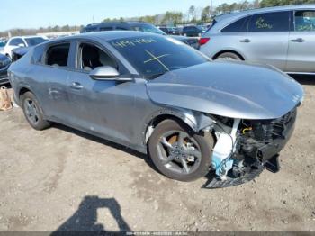  Salvage Kia K4