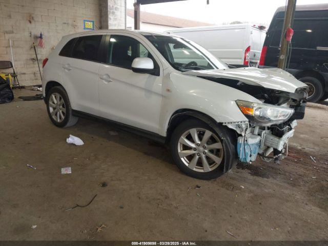  Salvage Mitsubishi Outlander