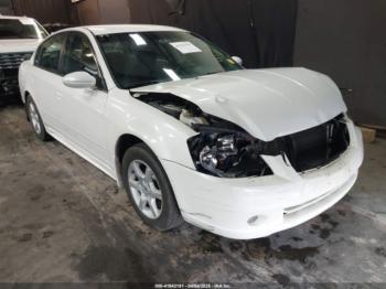  Salvage Nissan Altima