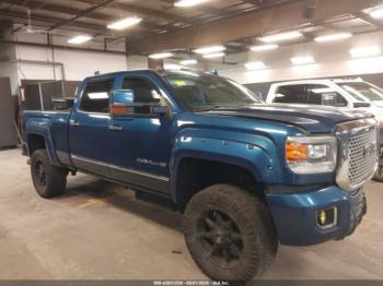 Salvage GMC Sierra 2500
