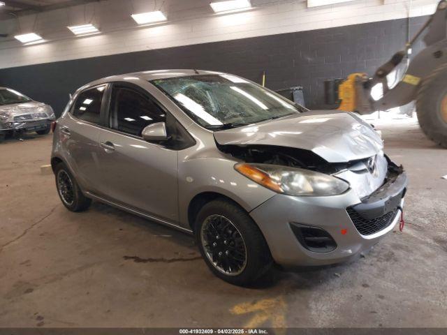  Salvage Mazda Mazda2