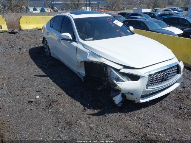  Salvage INFINITI Q50