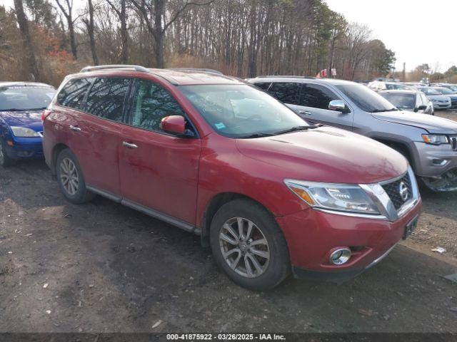  Salvage Nissan Pathfinder