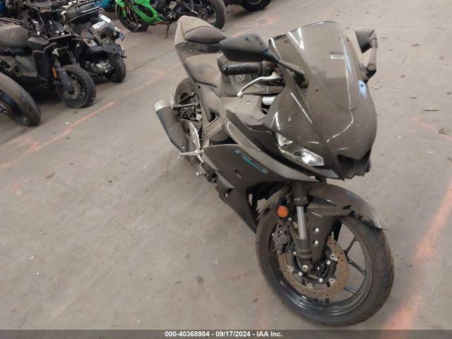  Salvage Yamaha Yzfr3