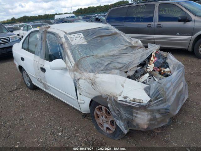  Salvage Hyundai ACCENT