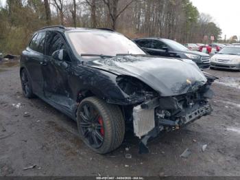  Salvage Porsche Cayenne