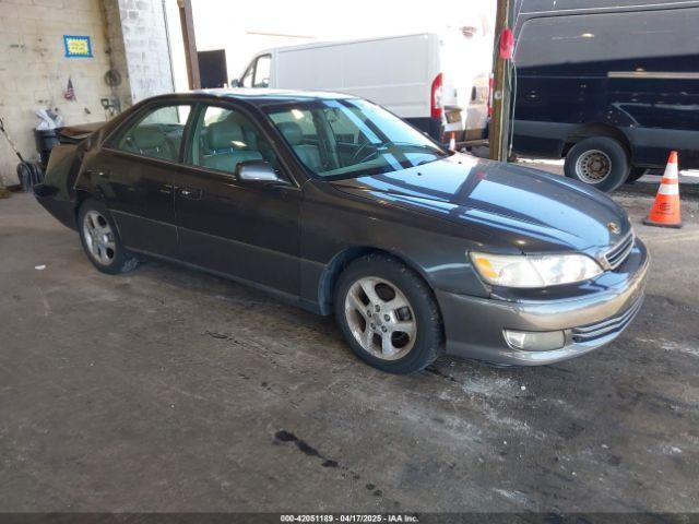  Salvage Lexus Es