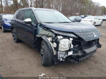  Salvage Mitsubishi Outlander