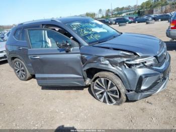  Salvage Volkswagen Taos