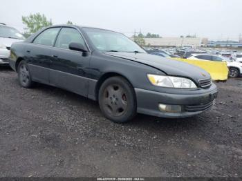  Salvage Lexus Es