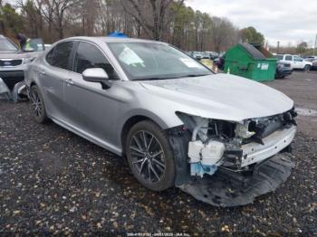  Salvage Toyota Camry