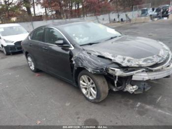 Salvage Chrysler 200