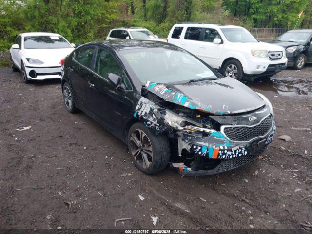  Salvage Kia Forte