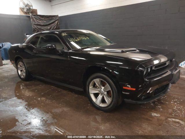  Salvage Dodge Challenger