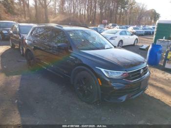  Salvage Volkswagen Tiguan