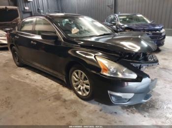  Salvage Nissan Altima