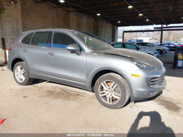  Salvage Porsche Cayenne