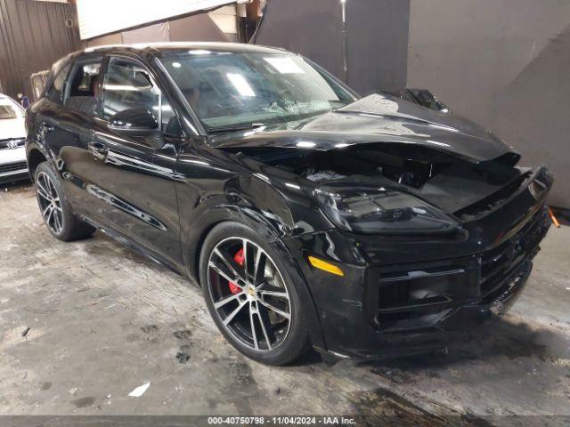  Salvage Porsche Cayenne