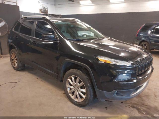  Salvage Jeep Cherokee