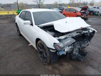  Salvage Chrysler 300