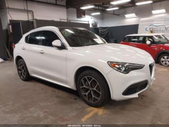  Salvage Alfa Romeo Stelvio