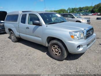  Salvage Toyota Tacoma