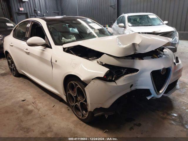  Salvage Alfa Romeo Giulia