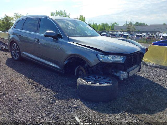 Salvage Audi Q7