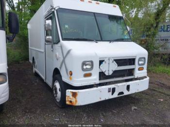  Salvage Freightliner Chassis
