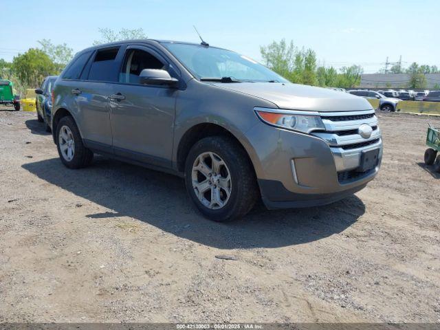  Salvage Ford Edge