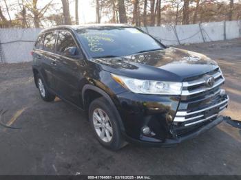  Salvage Toyota Highlander