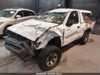  Salvage Toyota Tacoma