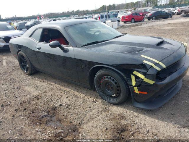  Salvage Dodge Challenger