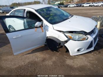  Salvage Ford Focus