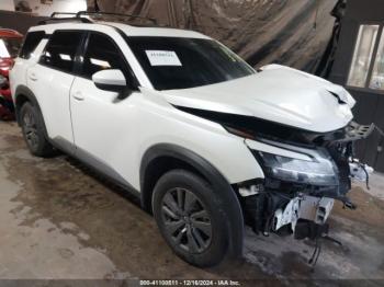  Salvage Nissan Pathfinder