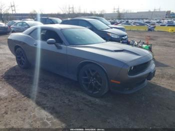  Salvage Dodge Challenger