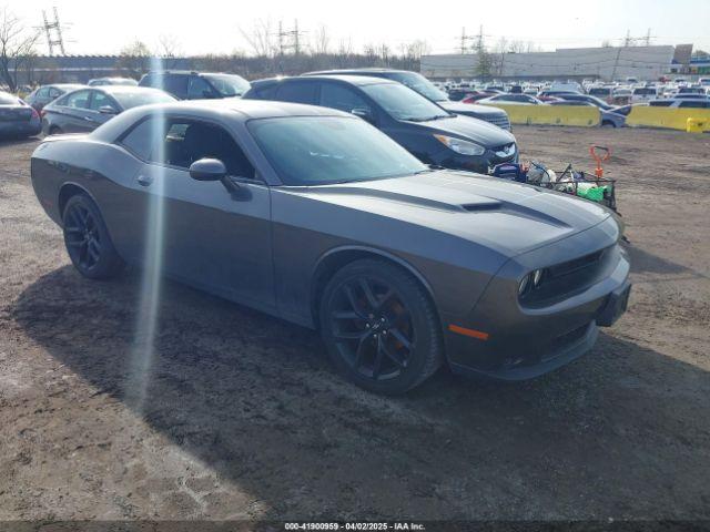  Salvage Dodge Challenger