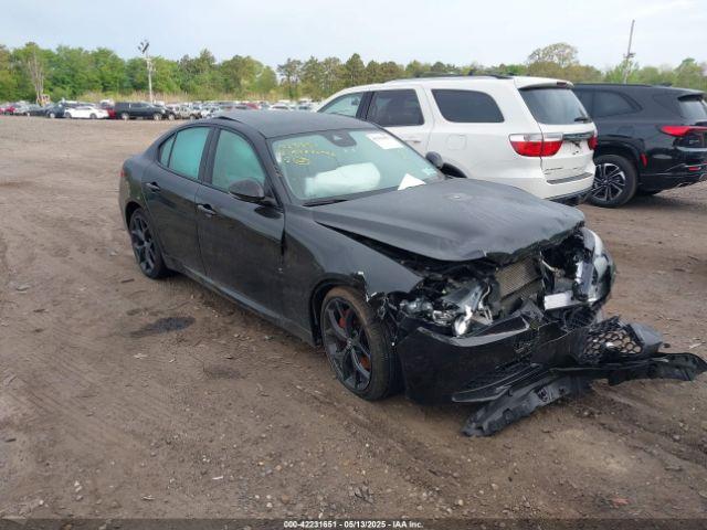 Salvage Alfa Romeo Giulia