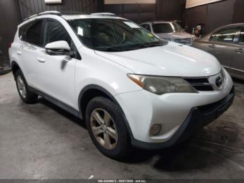  Salvage Toyota RAV4