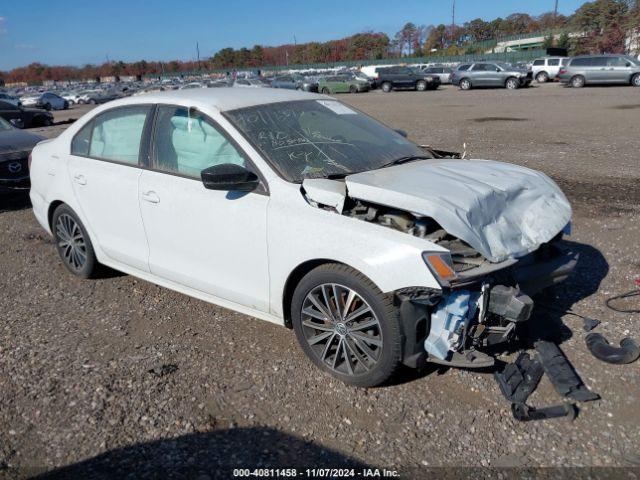  Salvage Volkswagen Jetta