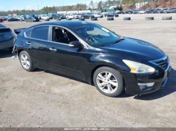  Salvage Nissan Altima