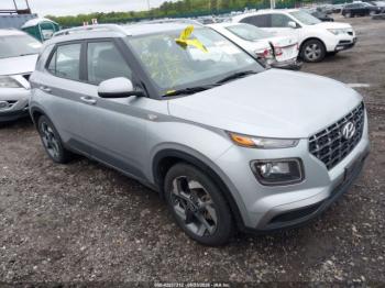  Salvage Hyundai VENUE