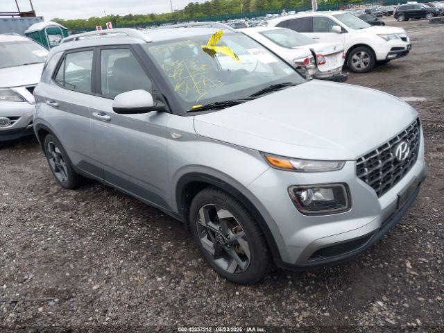  Salvage Hyundai VENUE