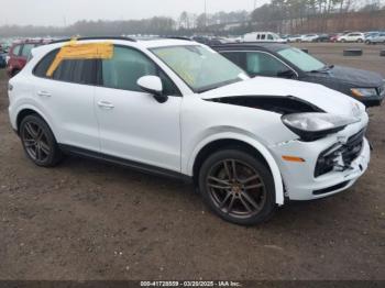  Salvage Porsche Cayenne