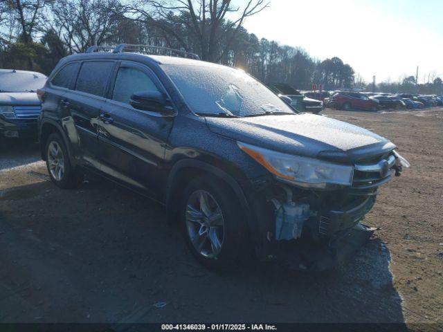  Salvage Toyota Highlander