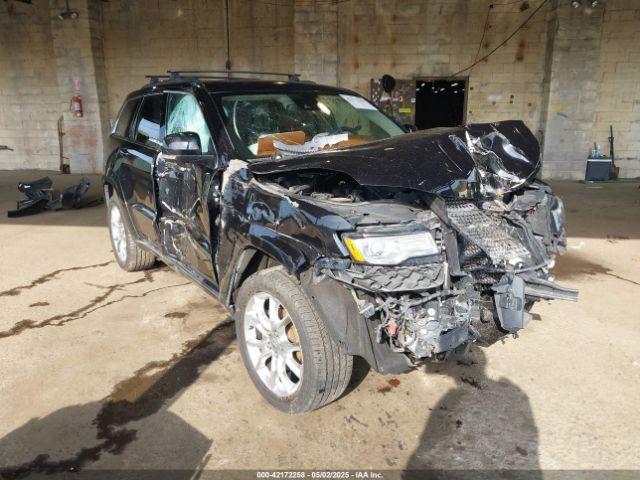  Salvage Jeep Grand Cherokee